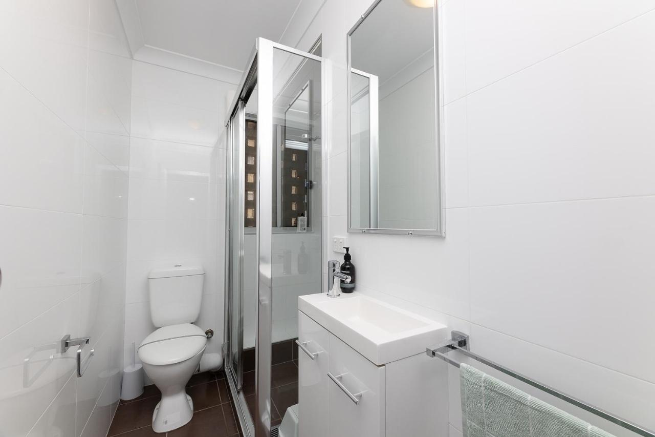 Apartment El Sandi, Unit 10, 14-18 North Street *